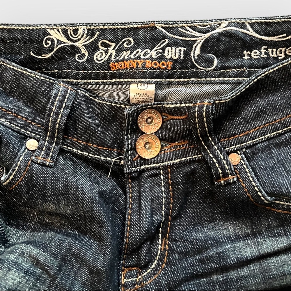 2000’s bootcut jeans